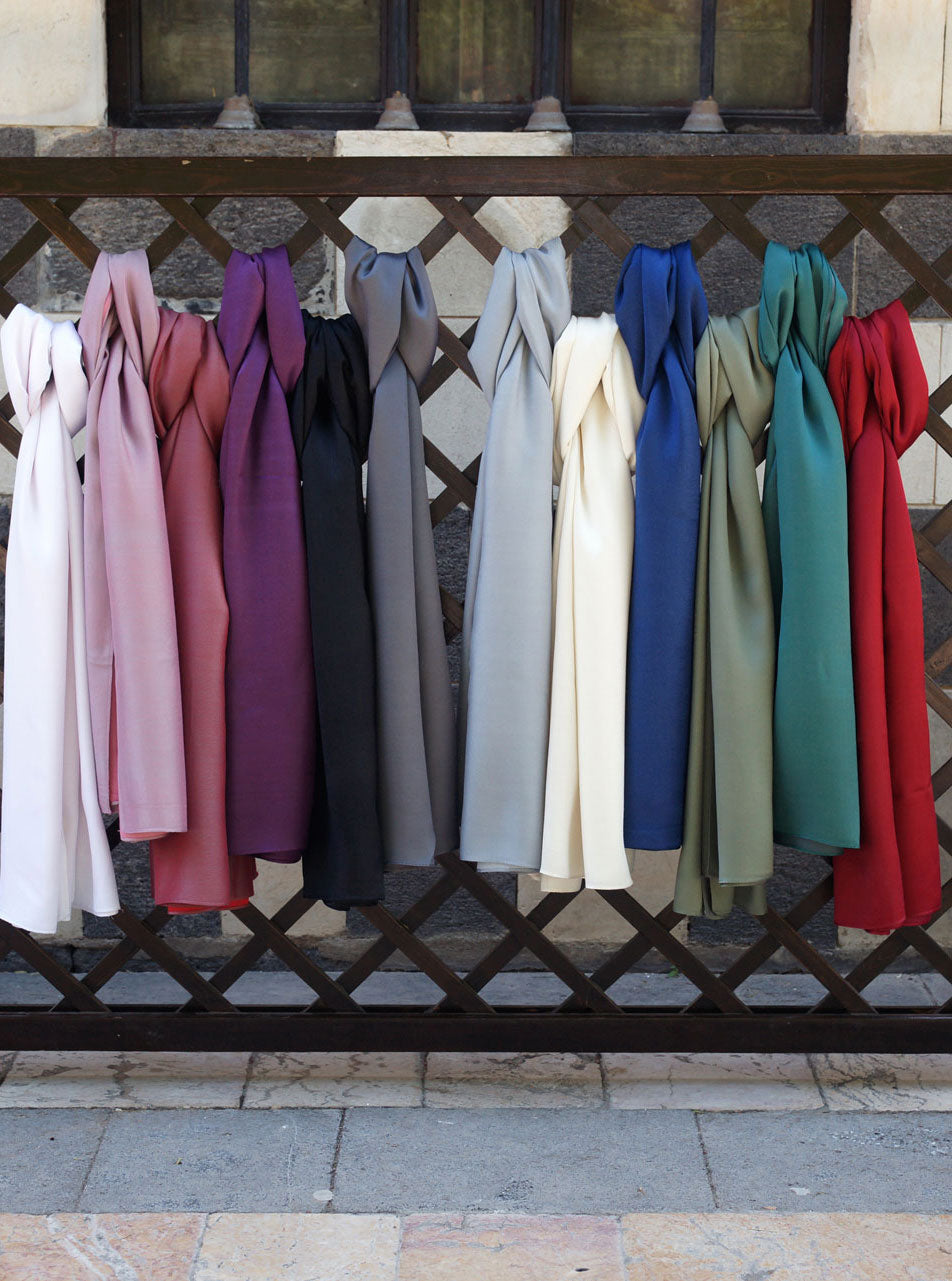 حجاب الساتان الناعم